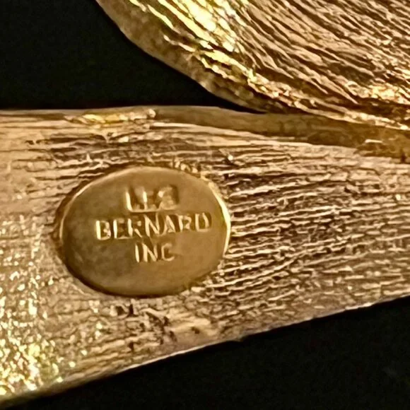 Vintage Lee Bernard  Ribbon Bow Statement Brooch - Picture 6 of 6